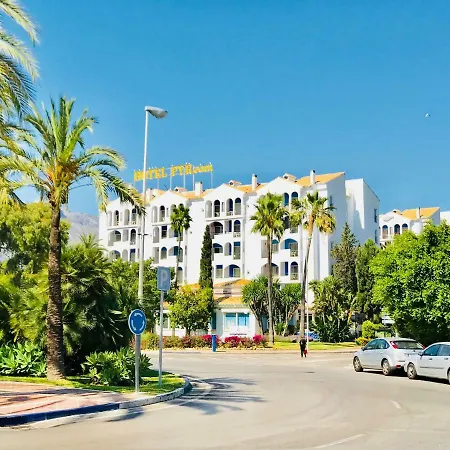 Puerto Banus Aparthotel