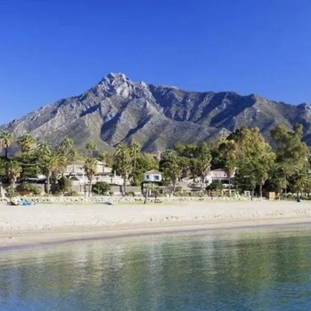 Puerto Banus Aparthotel